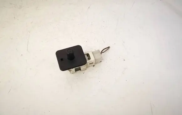 Mercedes-Benz C W203 Front door sensor 2028209410