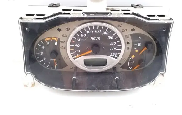 Nissan Almera Tino Speedometer (instrument cluster) 