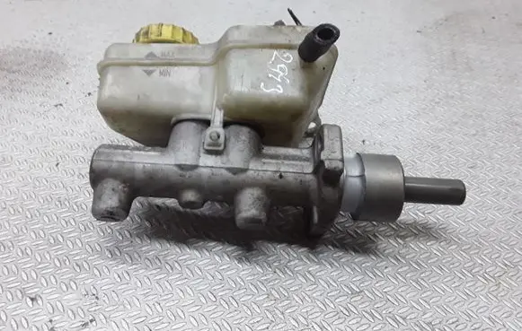 Volkswagen Polo Master brake cylinder