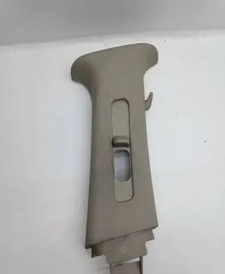 Chrysler 300 - 300C (B) pillar trim (top) 876330 1AV96BD1AB