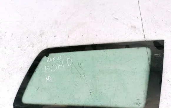 Ford Mondeo Mk III Rear side window