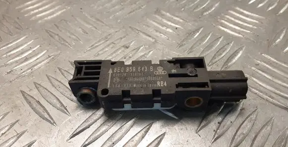 Audi A4 S4 B7 8E 8H Airbag deployment crash/impact sensor 8E0959643B