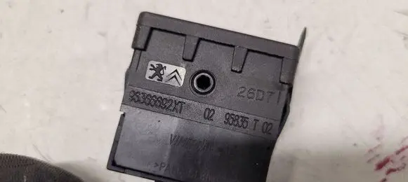 Citroen C3 Headlight level height control switch 96366692XT