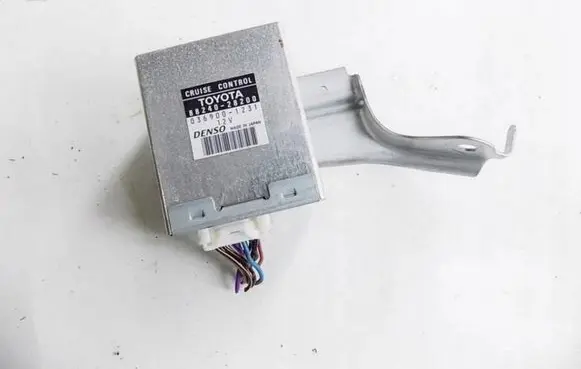 Toyota Previa (XR30, XR40) II Cruise control unit/module 8824028200