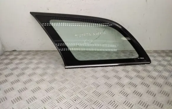 Toyota Avensis T250 Rear side window 43R00048