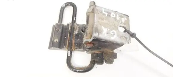 Audi A6 S6 C5 4B Rear door lower hinge 4B0833411E