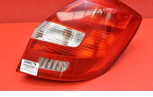 Rear/tail lights