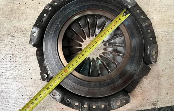 Jeep Cherokee Pressure plate 
