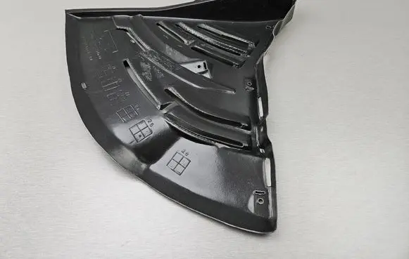BMW 7 E65 E66 Front mudguard 7153787 51757153787