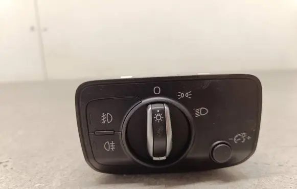 Light switch