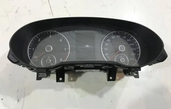 Volkswagen Sharan Speedometer (instrument cluster) 7N0920960E |00000000000