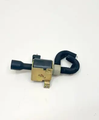 Mercedes-Benz SL R129 Turbo solenoid valve A0008000578 0008000578