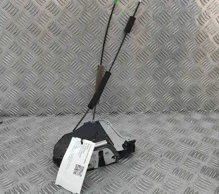 Lexus IS 220D-250-350 Coupe door lock (next to the handle) 6904053090