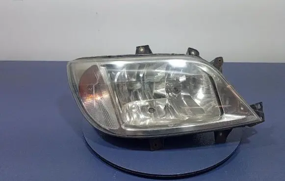 Mercedes-Benz Sprinter W901 W902 W903 W904 Headlight/headlamp