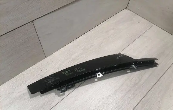 Volvo S60 (C) pillar trim 32257389