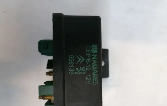 Citroen C5 Glow plug pre-heat relay 598138