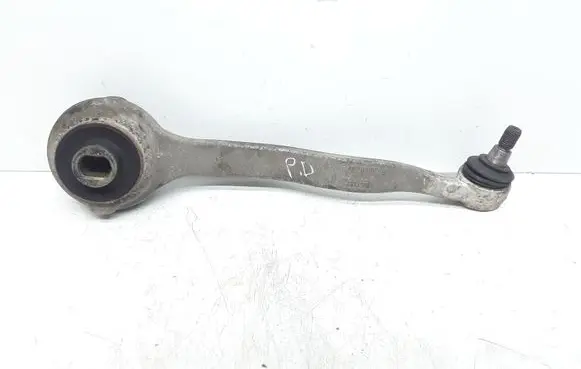 Mercedes-Benz C W204 Front lower control arm/wishbone