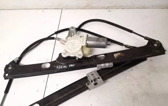 Sliding door window regulator with motor