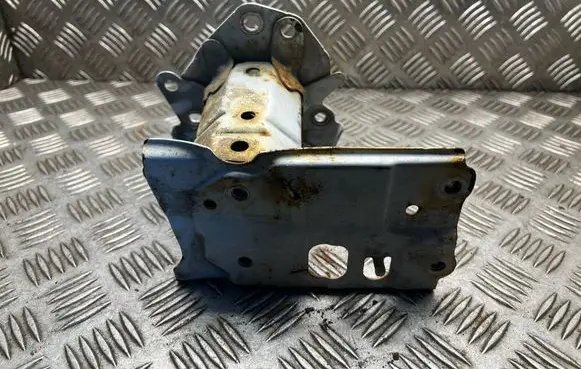 Toyota Auris E180 Front bumper shock/impact absorber 