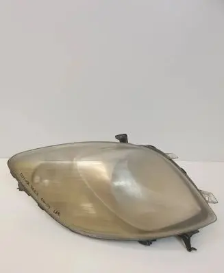 Toyota Yaris Headlight/headlamp 811700D120 89901062 PP17502A011