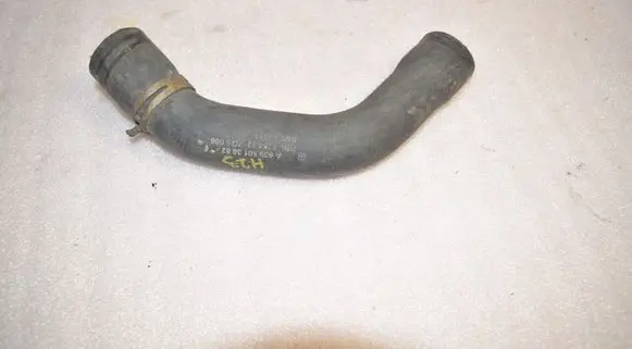 Mercedes-Benz Vito Viano W639 Engine coolant pipe/hose a6395013882