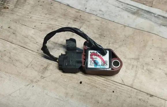 Volvo V50 Airbag deployment crash/impact sensor 9206975