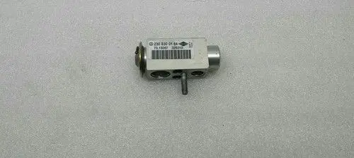 Mercedes-Benz C W204 Coolant heater control valve A2308300184