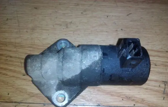 Ford Fiesta Idle control valve (regulator) 938f9f715ab