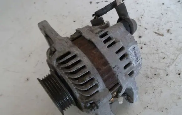Mitsubishi Colt Generator/alternator