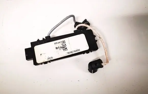 Tesla Model S Antenna control unit AG150339BK