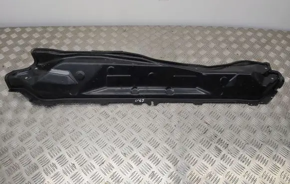 Nissan X-Trail T32 Wiper trim