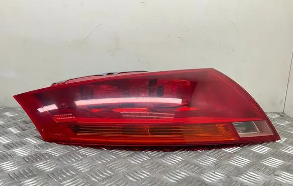 Audi TT TTS Mk2 Rear/tail lights 8J0945095B