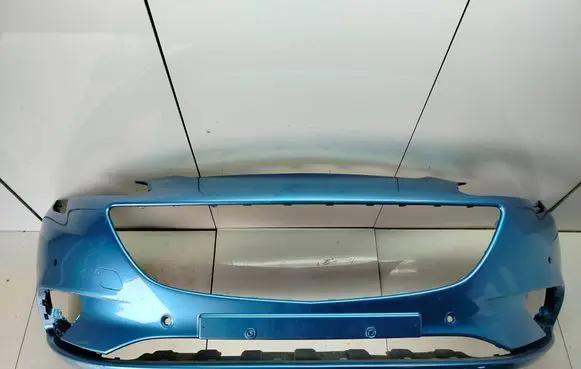 Opel Corsa E Front bumper 39003567