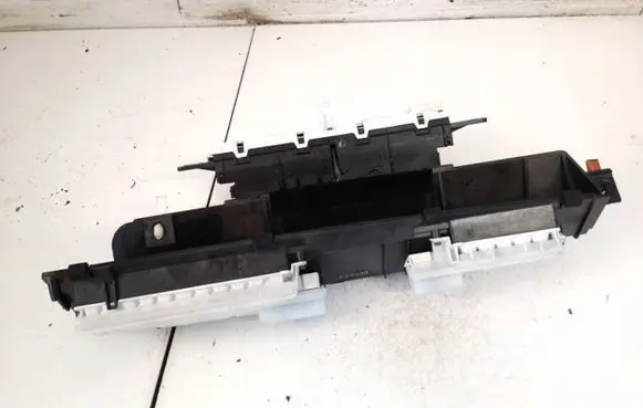 Toyota Prius (XW20) Speedometer (instrument cluster) 8380047210