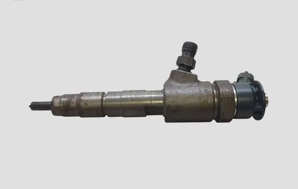 Ford Fiesta Fuel injector 0445110339 870689