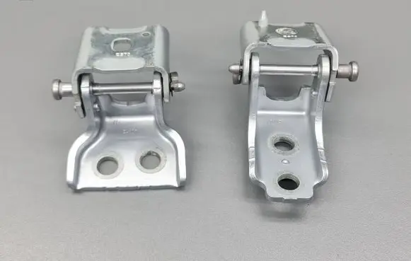 Citroen C3 Rear door hinge set A075091