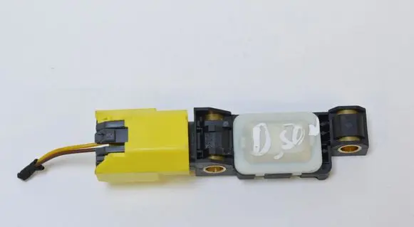 Volkswagen Phaeton Airbag deployment crash/impact sensor 4B0959643E