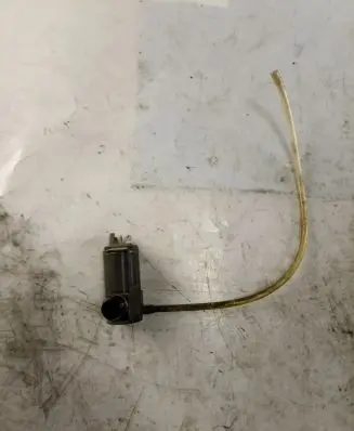 Suzuki Grand Vitara II Windshield washer spray nozzle 0602101480