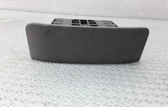 KIA Carnival Cup holder 