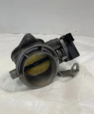 BMW 7 E38 Throttle valve 1703562 M3V210