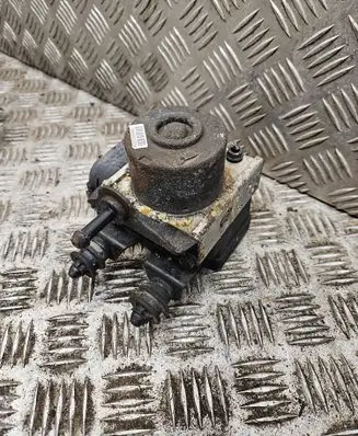 Skoda Octavia Mk2 (1Z) ABS Pump 1K0907379P 10097003153 00009496E5
