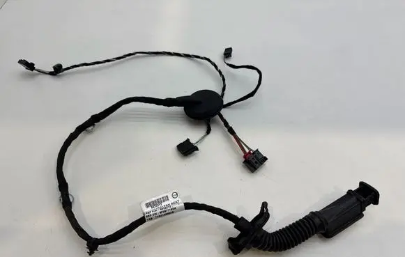 Seat Arona Rear door wiring loom 6F0971162M