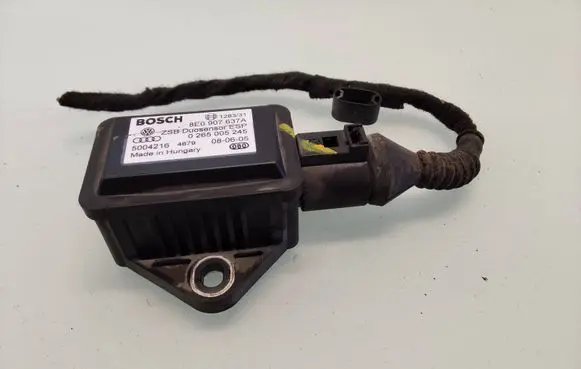 Skoda Superb B5 (3U) ESP acceleration yaw rate sensor 8E0907637A 5004216 0265005245