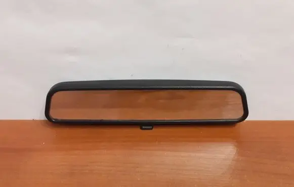 Mercedes-Benz E W124 Rear view mirror (interior) 8977 E10210051