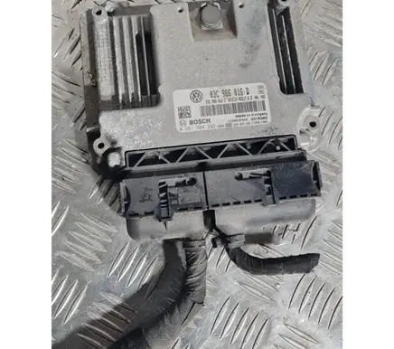 Skoda Octavia Mk2 (1Z) Engine control unit/module 03C906016D 03C906016C