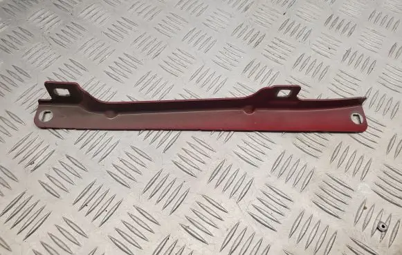 Mercedes-Benz SL R231 Fender mounting bracket A2318870314