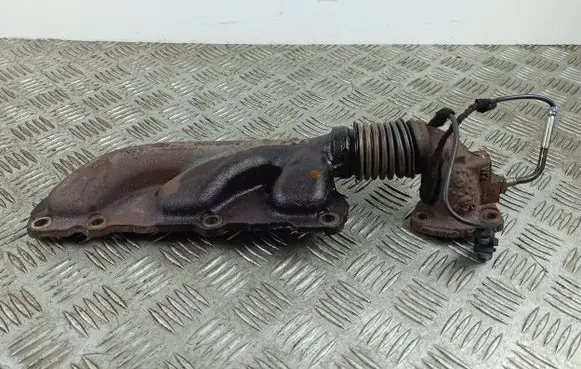 Jeep Grand Cherokee Exhaust manifold 21052110G