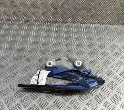 Skoda Scala Engine bonnet/hood hinges 654823301