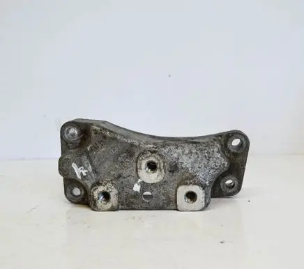 Audi Q3 8U Other engine bay part 1K0199117AM