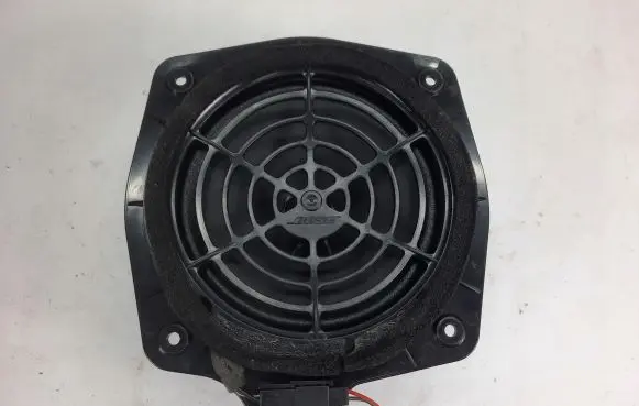 Audi TT TTS Mk2 Subwoofer speaker 8H0035411B